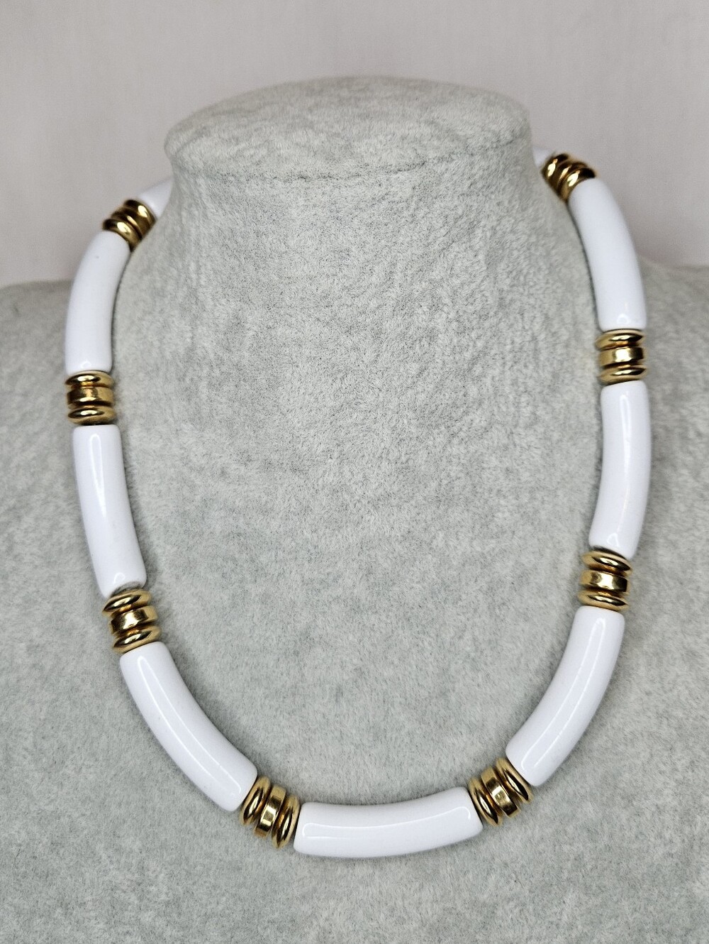 Vintage Napier White Lucite Tube Bead Necklace Gold Ribbed Spacer Choker 18"